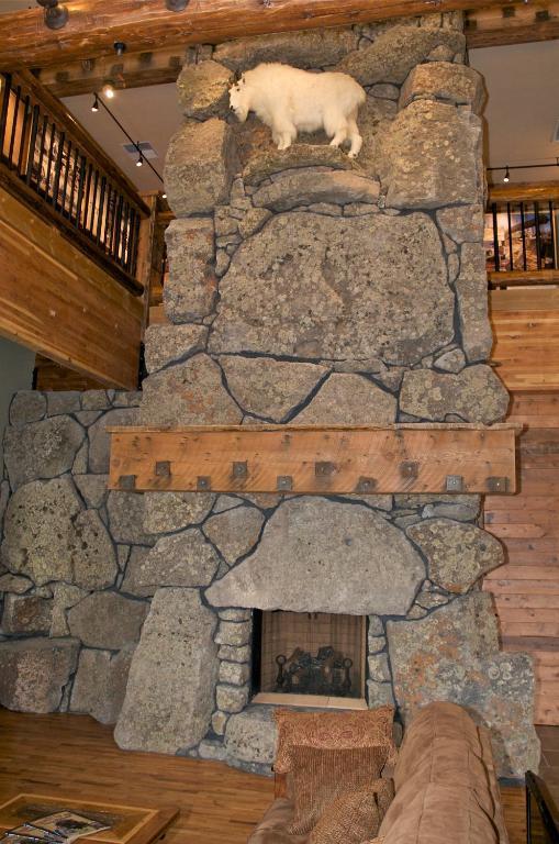 Three Bear Lodge West Yellowstone Zewnętrze zdjęcie