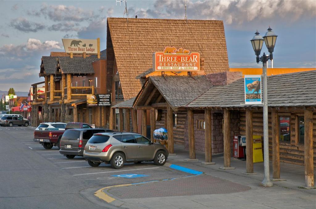 Three Bear Lodge West Yellowstone Zewnętrze zdjęcie